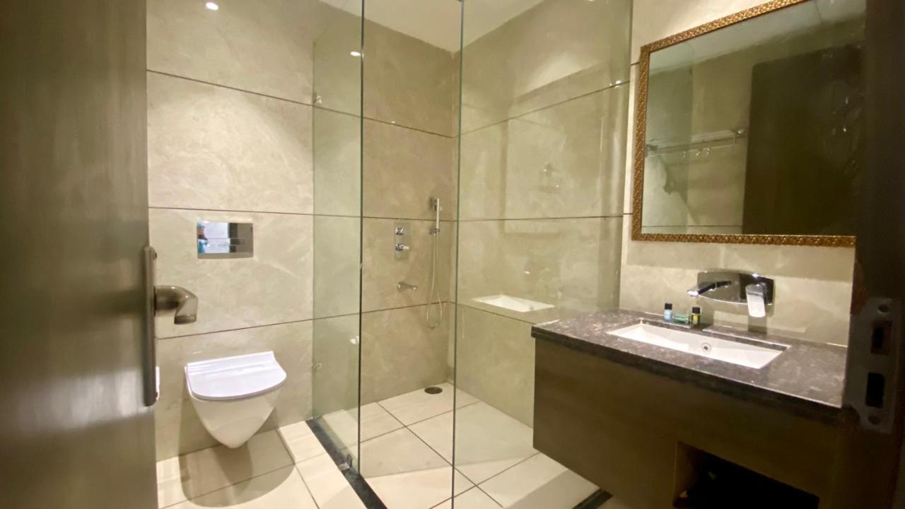 Luxe Resorts - Centrally Heated Air Conditioned Hotel In The Heart Of Kasauli Exteriér fotografie