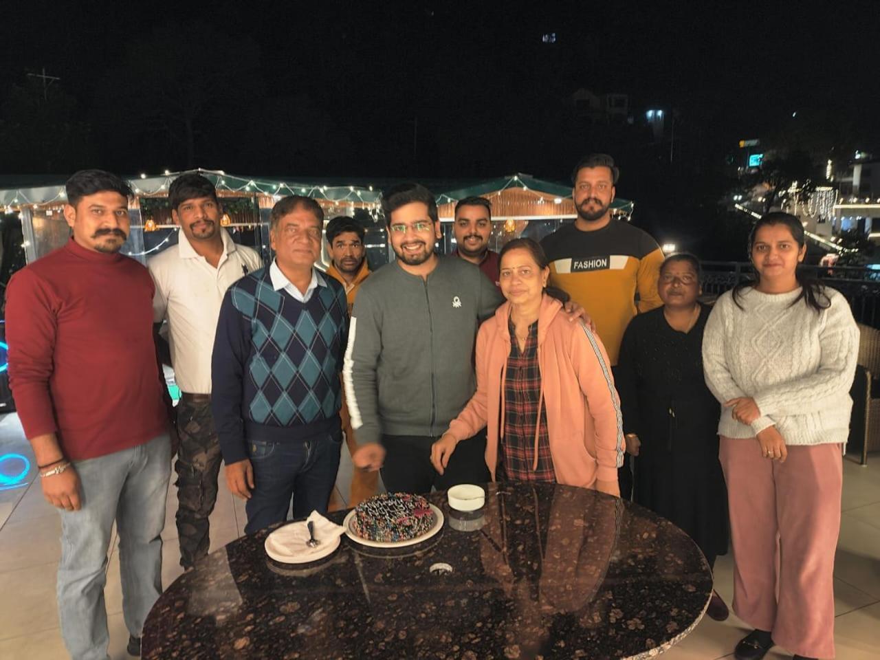 Luxe Resorts - Centrally Heated Air Conditioned Hotel In The Heart Of Kasauli Exteriér fotografie